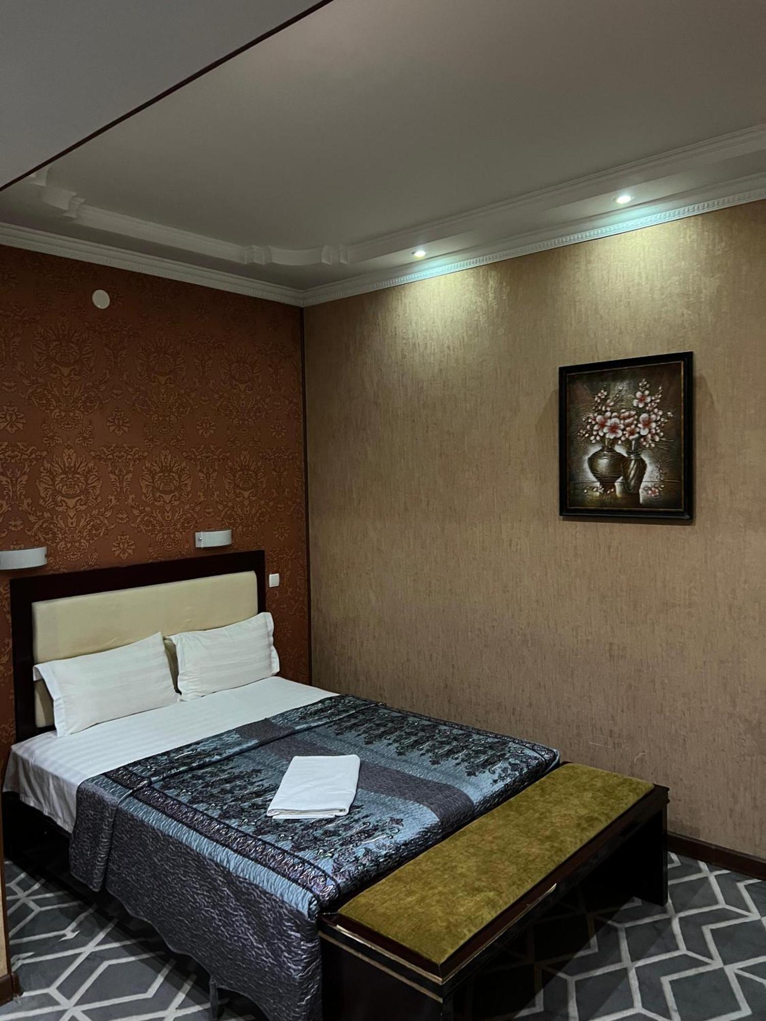 Sary Arka Hotel Tsjimkent Rom bilde